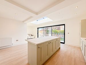 Photo 10- click for photo gallery